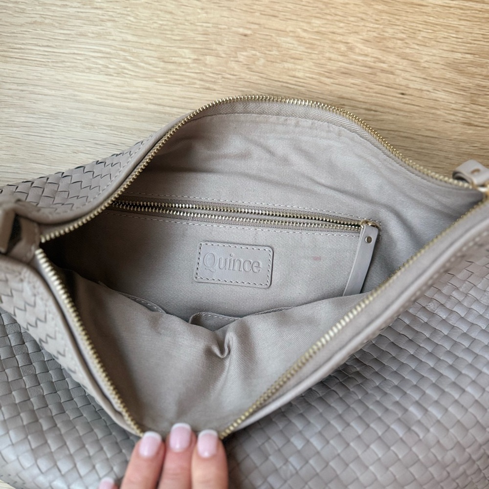 NEW Quince Italian Leather Convertible Crescent Handwoven Shoulder Bag - Taupe - Picture 10 of 12